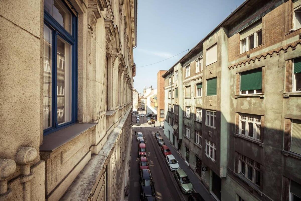 Brand New Studio With Aircon In The Center Budapest Eksteriør billede
